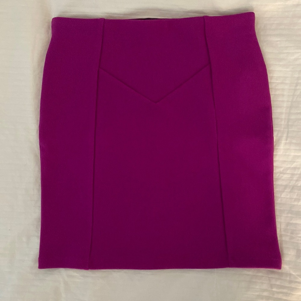 Small fuschia skirt!